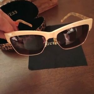 Guess Sunglasses Summer White with Leopard Print